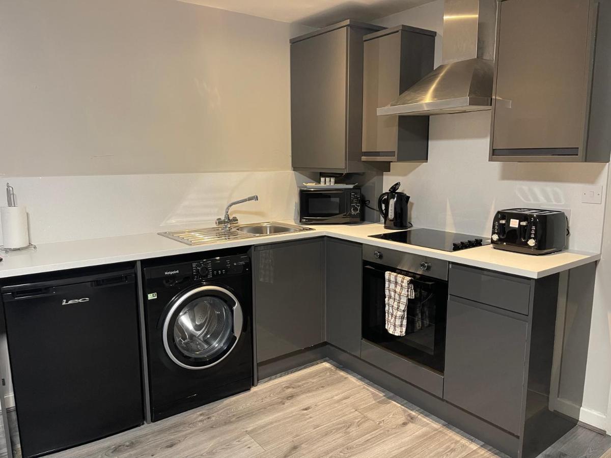 ليفربول Mays Apartments - 147-153 Mill Street, Free Parking, 5 Minute Walk To Baltic Market And City Centre - Apartments Sleep 1-6 Guests المظهر الخارجي الصورة